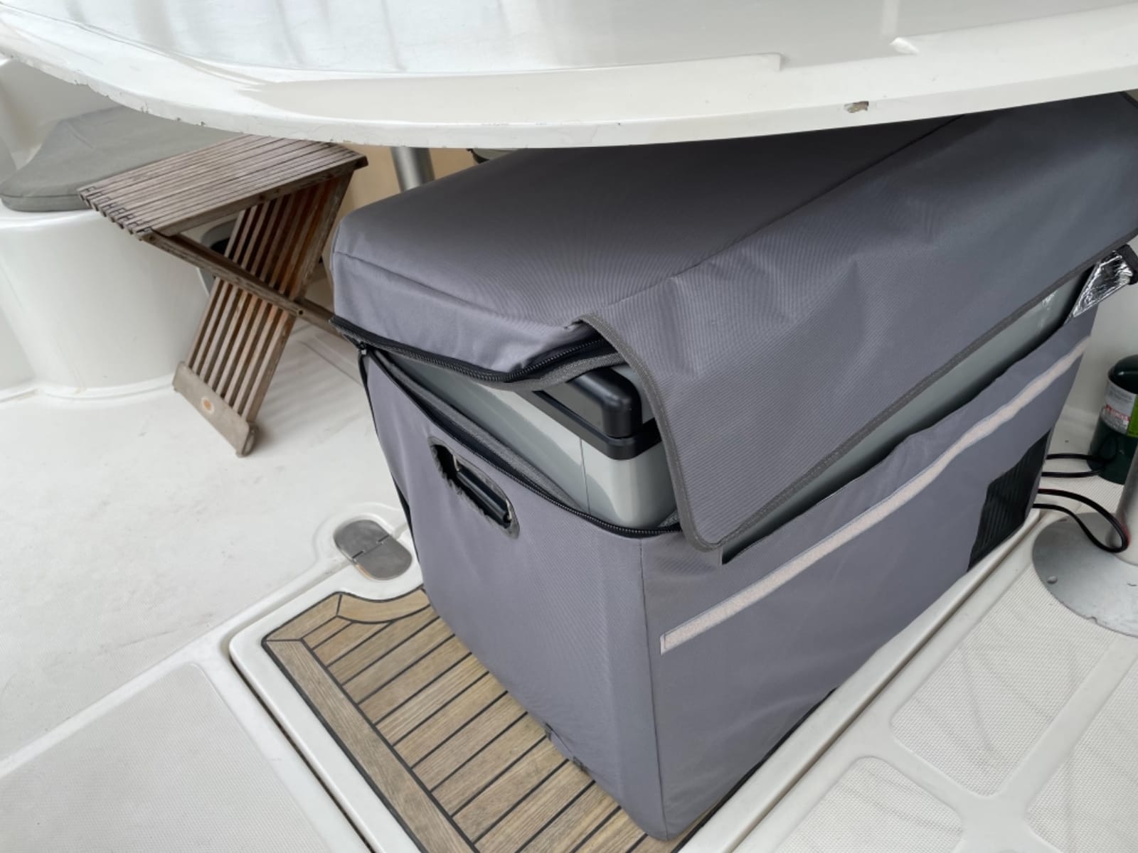 Whynter FM-6TBG Insulated Transit Bag for Portable Refrigerator/Freezer Model FM-65G, Gray customer photo 2