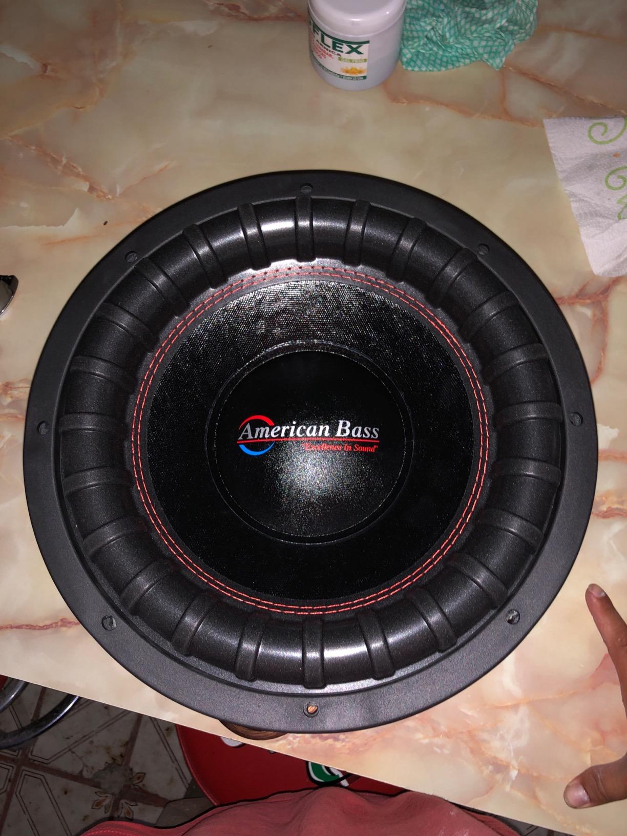American Bass XFL 12