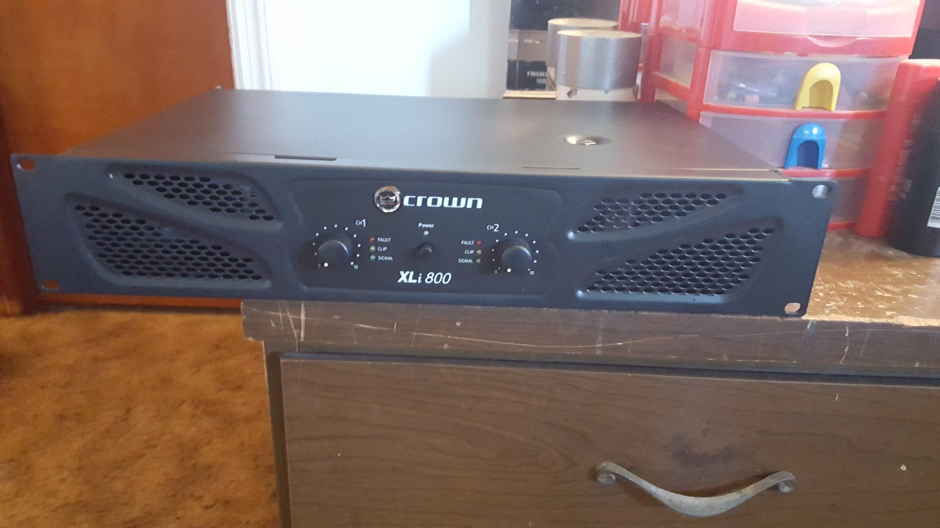 Crown XLi800 Two-channel, 600-Watt Bridged 8Ω Power Amplifier. Professional DJ, PA, Stage Amp. Black customer photo 2