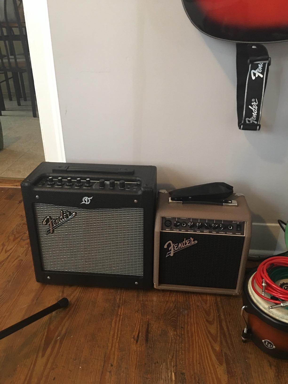 Fender Acoustasonic 15 Acoustic Guitar Amplifier, 15W Portable Combo Amp customer photo 1