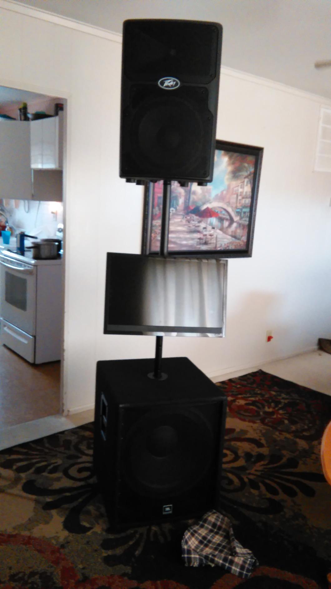 JBL Professional JRX218S Portable PA, Line Array, Stage Subwoofer, 1400W Power Handling, Passive, Non-Powered, 18-Inch, Black customer photo 2
