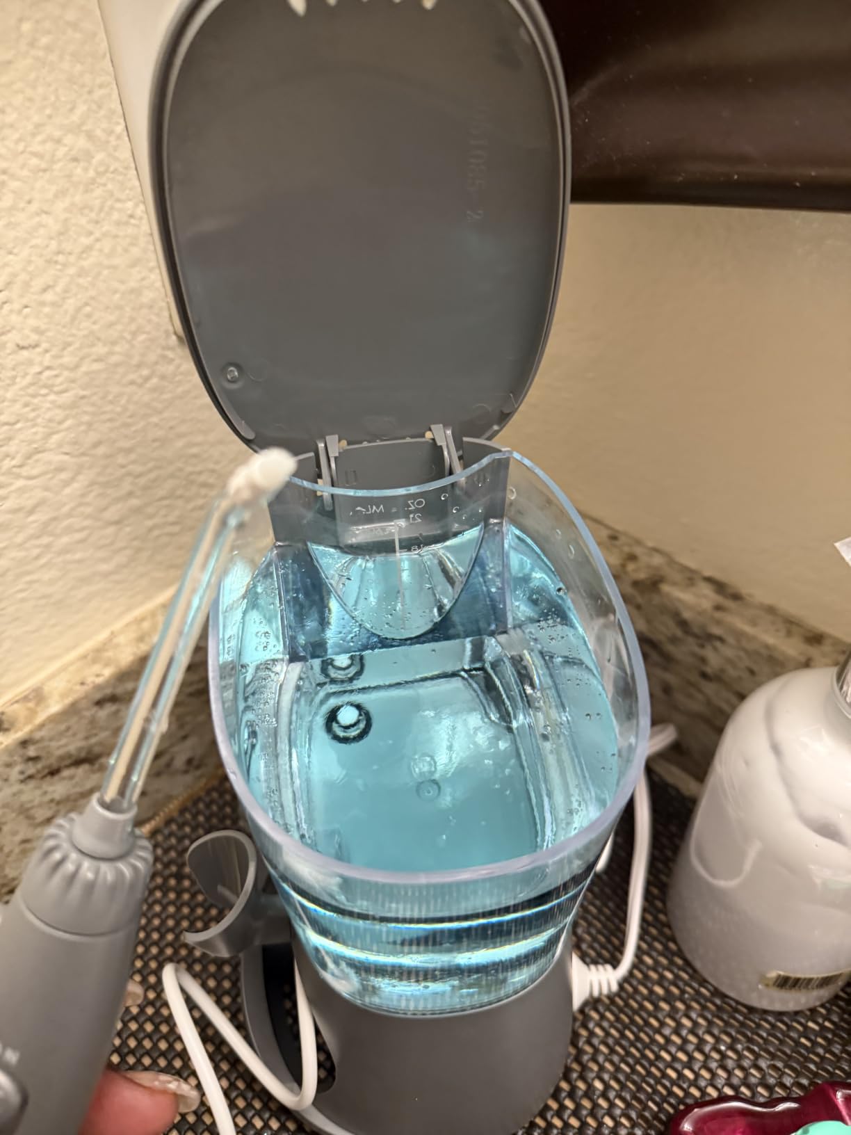Waterpik Aquarius Countertop Water Flosser with 10 Settings, 7 Tips, White customer photo 1