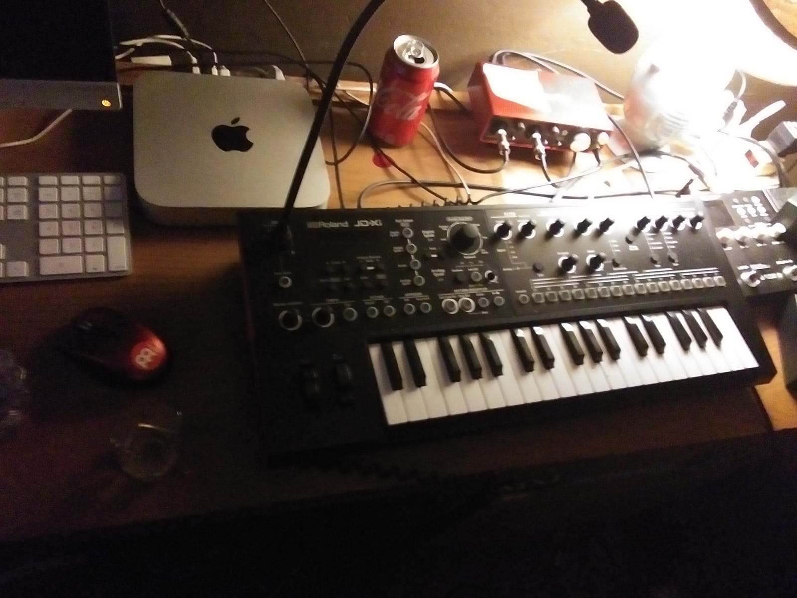 Roland JD-XI 37-Key Interactive Analog/Digital Crossover Synthesizer, Black customer photo 2