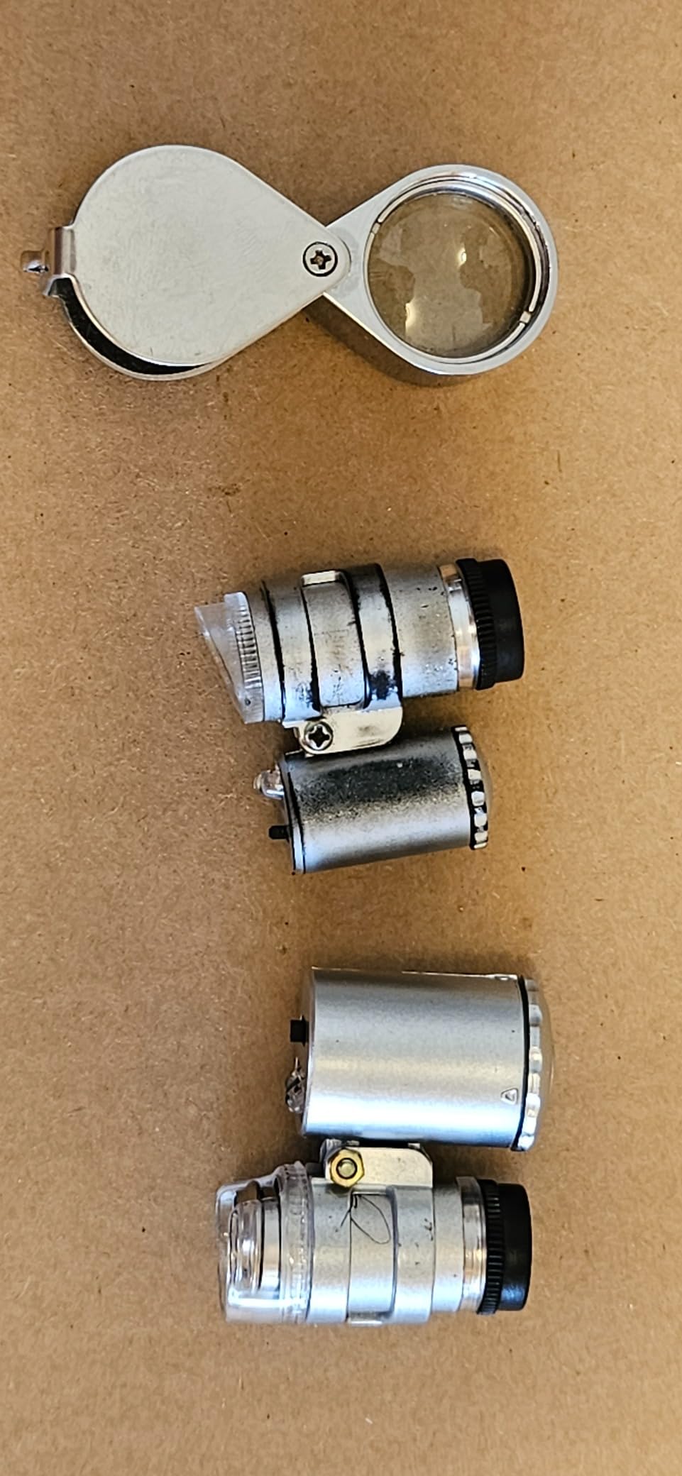 Carson MicroFlip 100x-250x, LED UV Pocket Microscope with Smartphone Clip, STEM Education (MP-250) customer photo 1