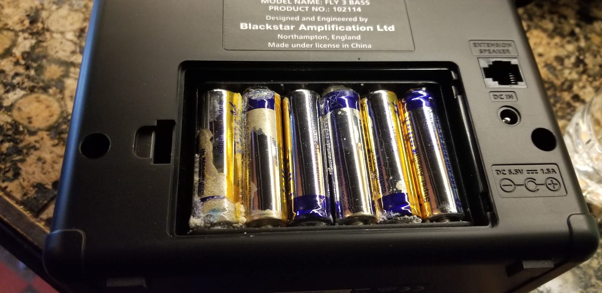 Blackstar Fly 3-3-watt 1x3 inch Compact Mini Bass Amp w/ 2 Channels and Emulated Line Out - Black customer photo 1