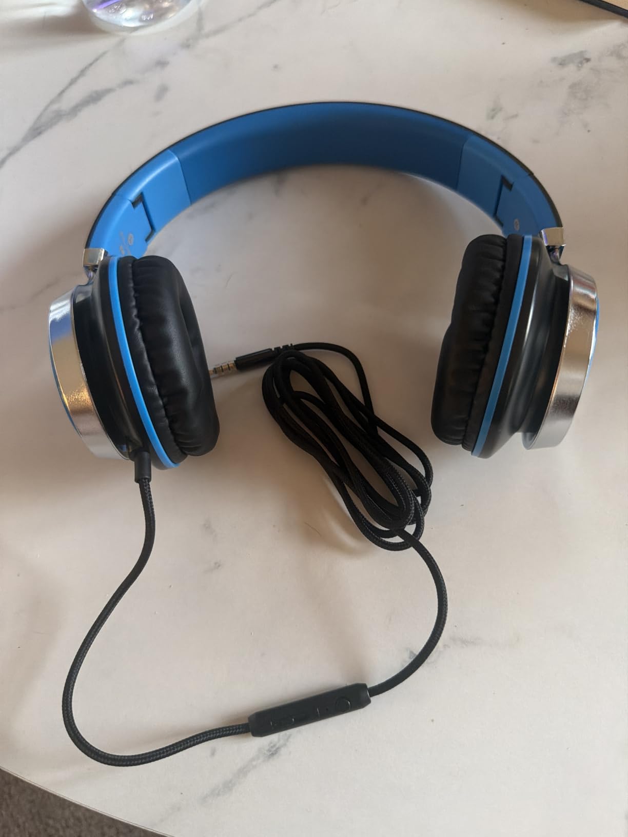 AILIHEN C8 Wired Headphones with Mic for Kids School,3.5mm Jack, Grey Mint customer photo 2