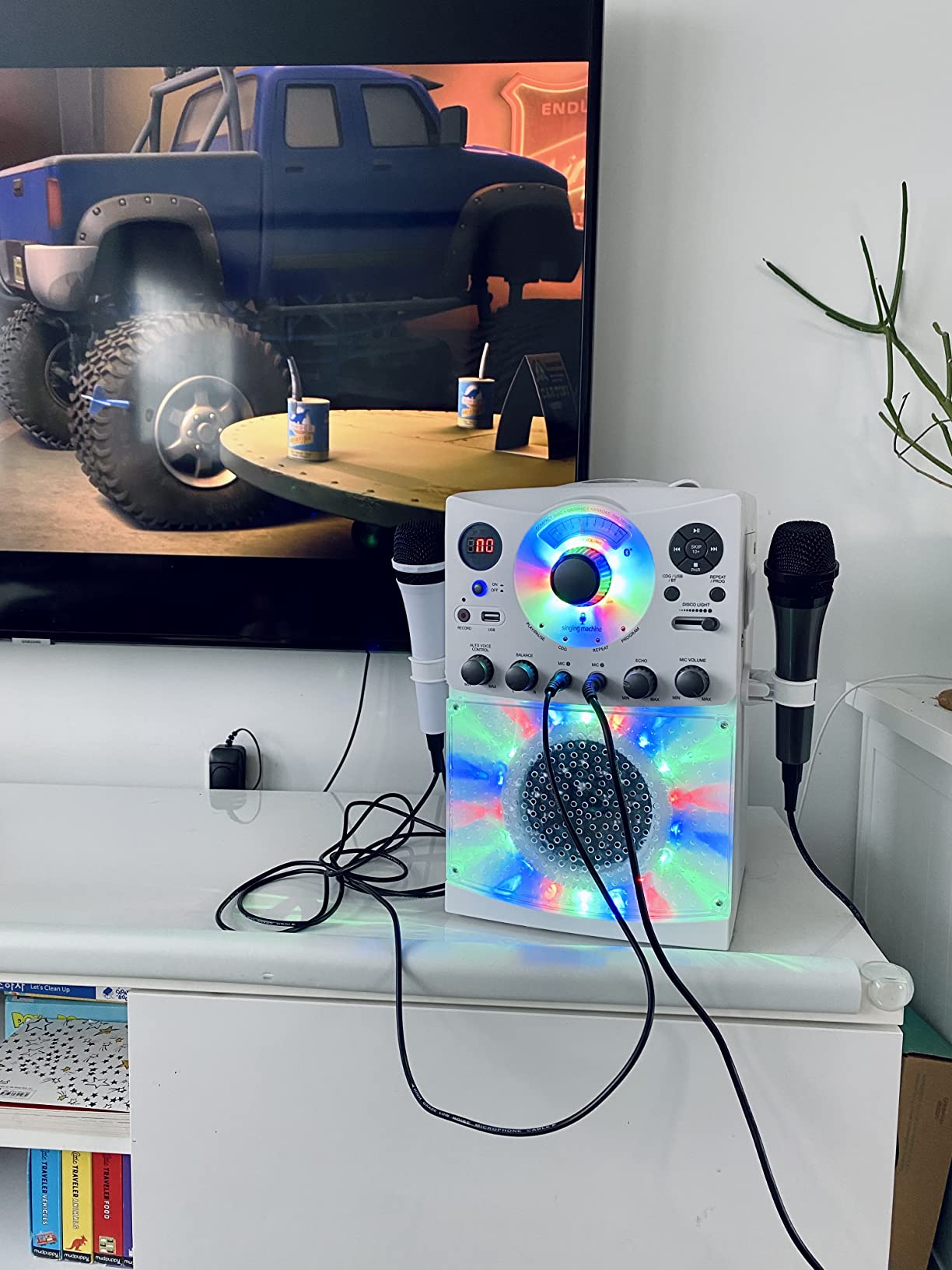 Singing Machine Portable Karaoke Machine for Adults & Kids with Wired Microphone, White - Built-In Speaker, Bluetooth with LED Disco Lights - Karaoke System with CD+G Player & USB Connectivity customer photo 2