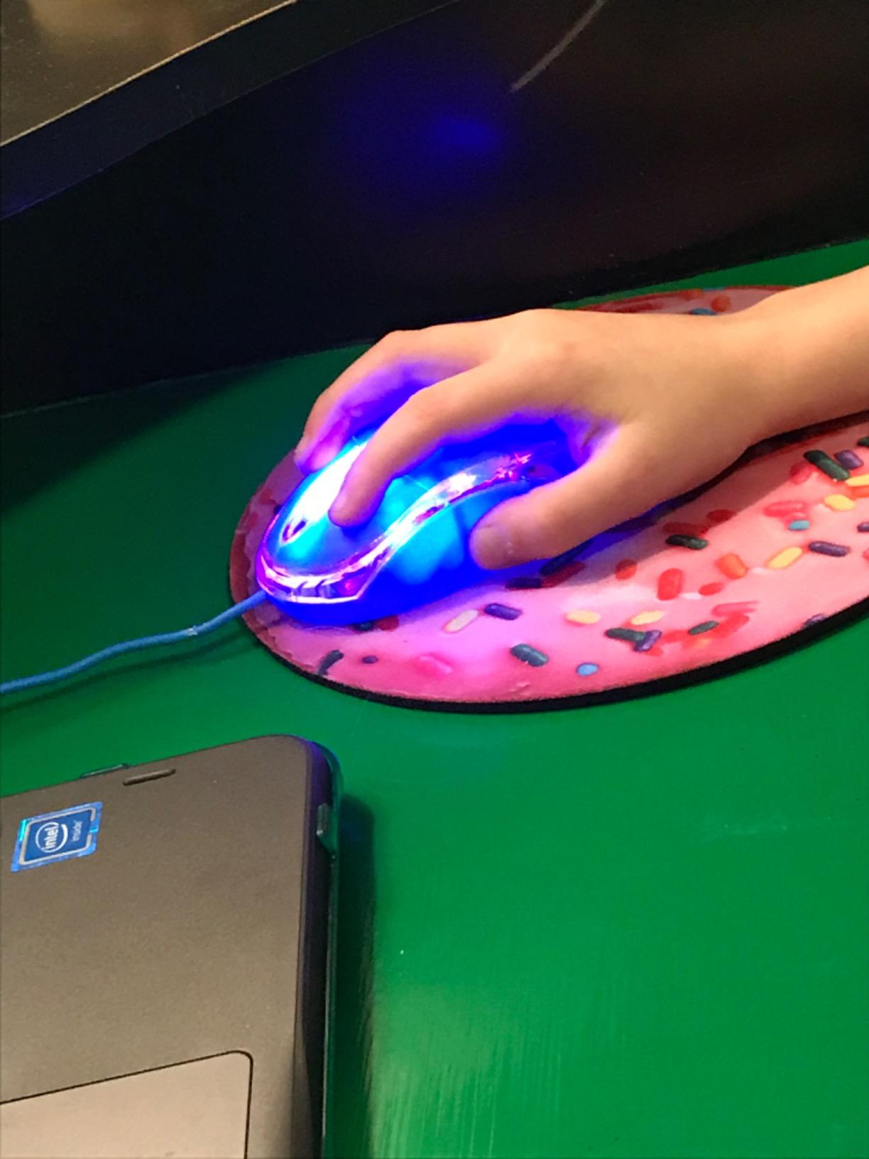 SOONGO Kids Mouse for Laptop USB Ergonomic Optical Mouse Blue Color 1.5M Cable customer photo 1