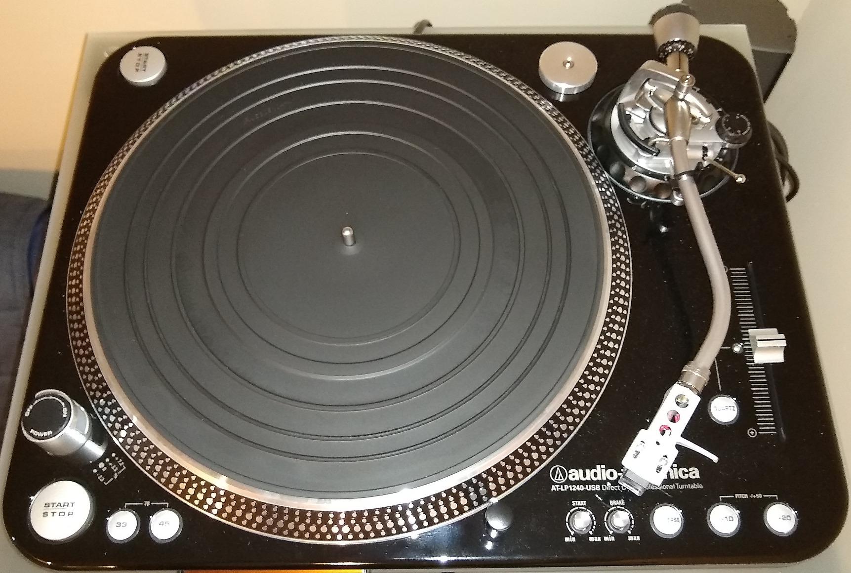 Fluance Turntable Platter Mat (Rubber Black) - Durable Audiophile Grade Silicone Design for Vinyl Record Players (PFHTRP) customer photo 2