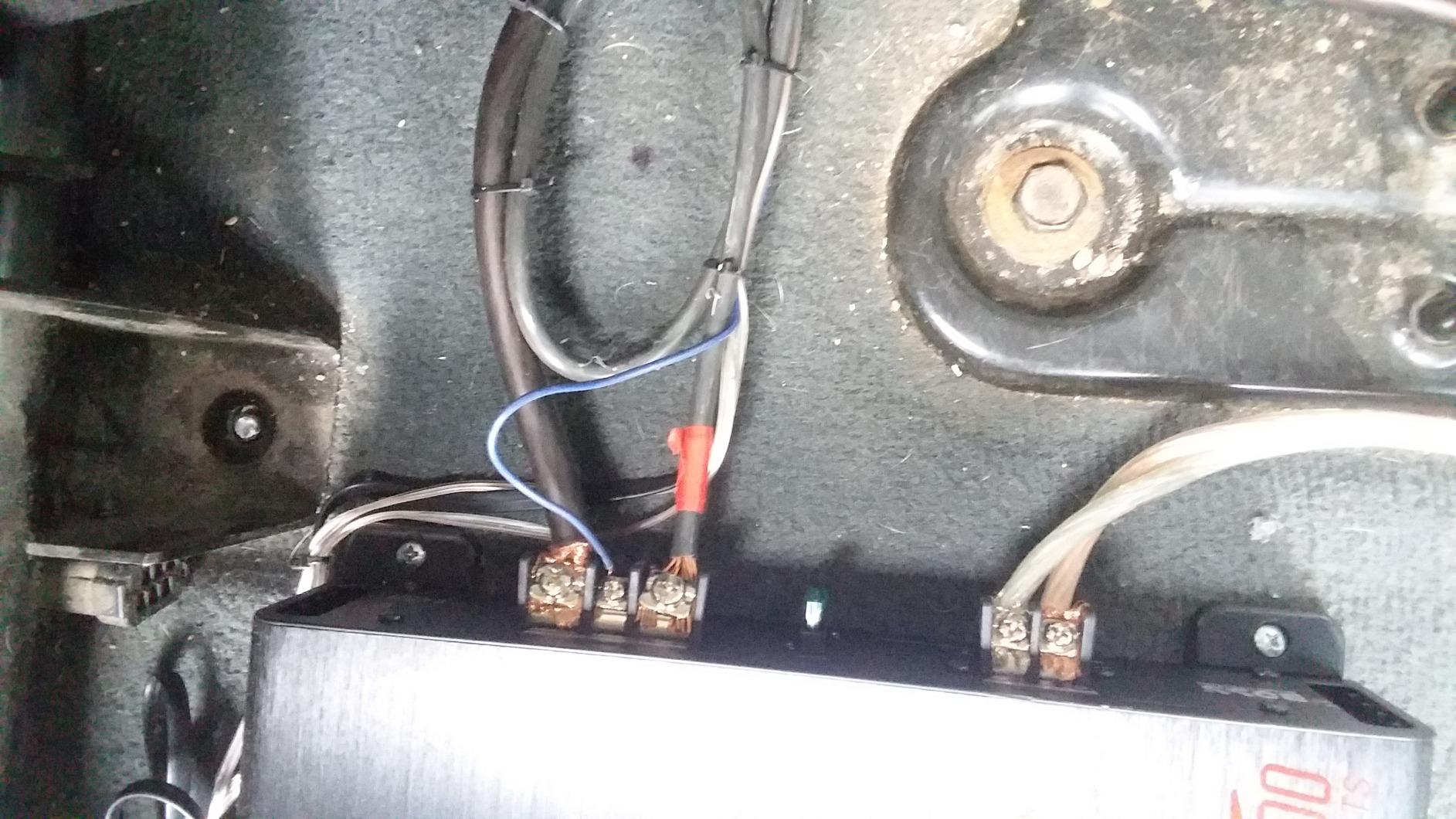 BOSS Audio Systems R1100MK 1100 Watt Monoblock Car Amplifier & Wiring Kit customer photo 2
