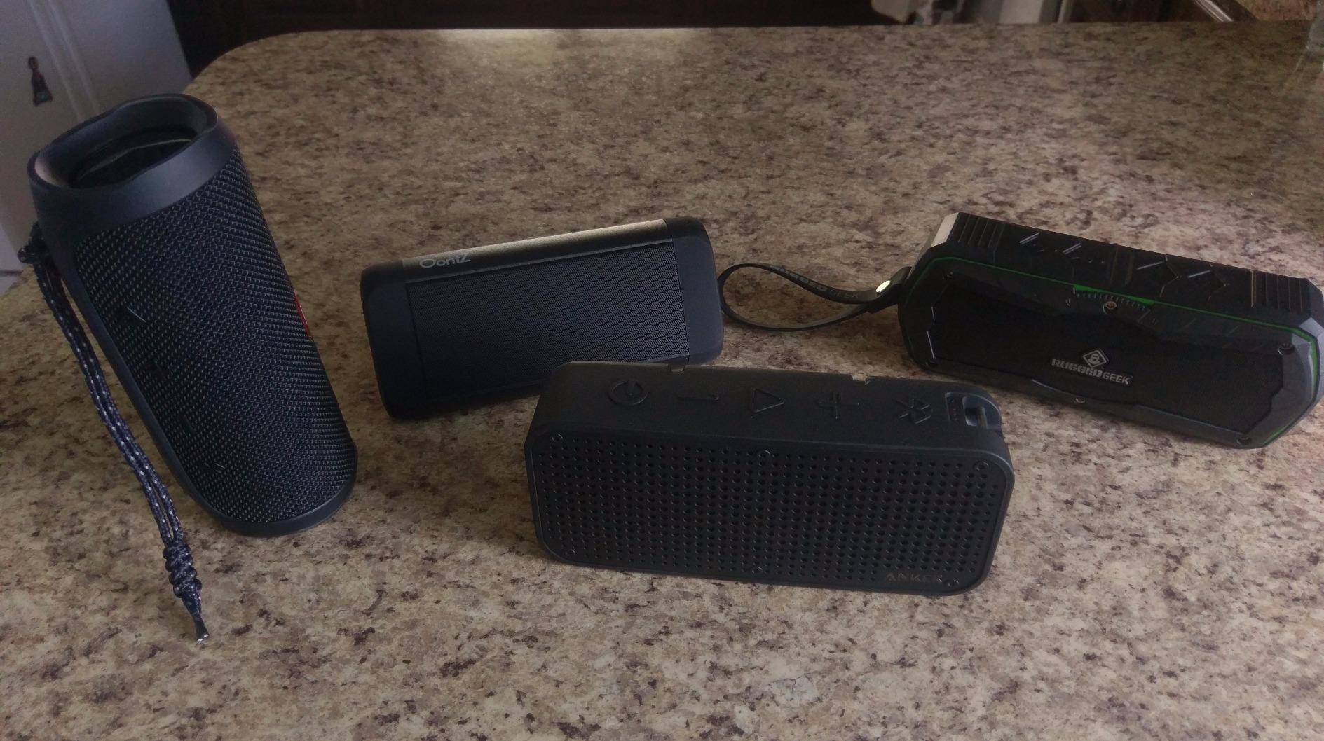 JBL Flip 4 Waterproof Portable Bluetooth Speaker - Red customer photo 1