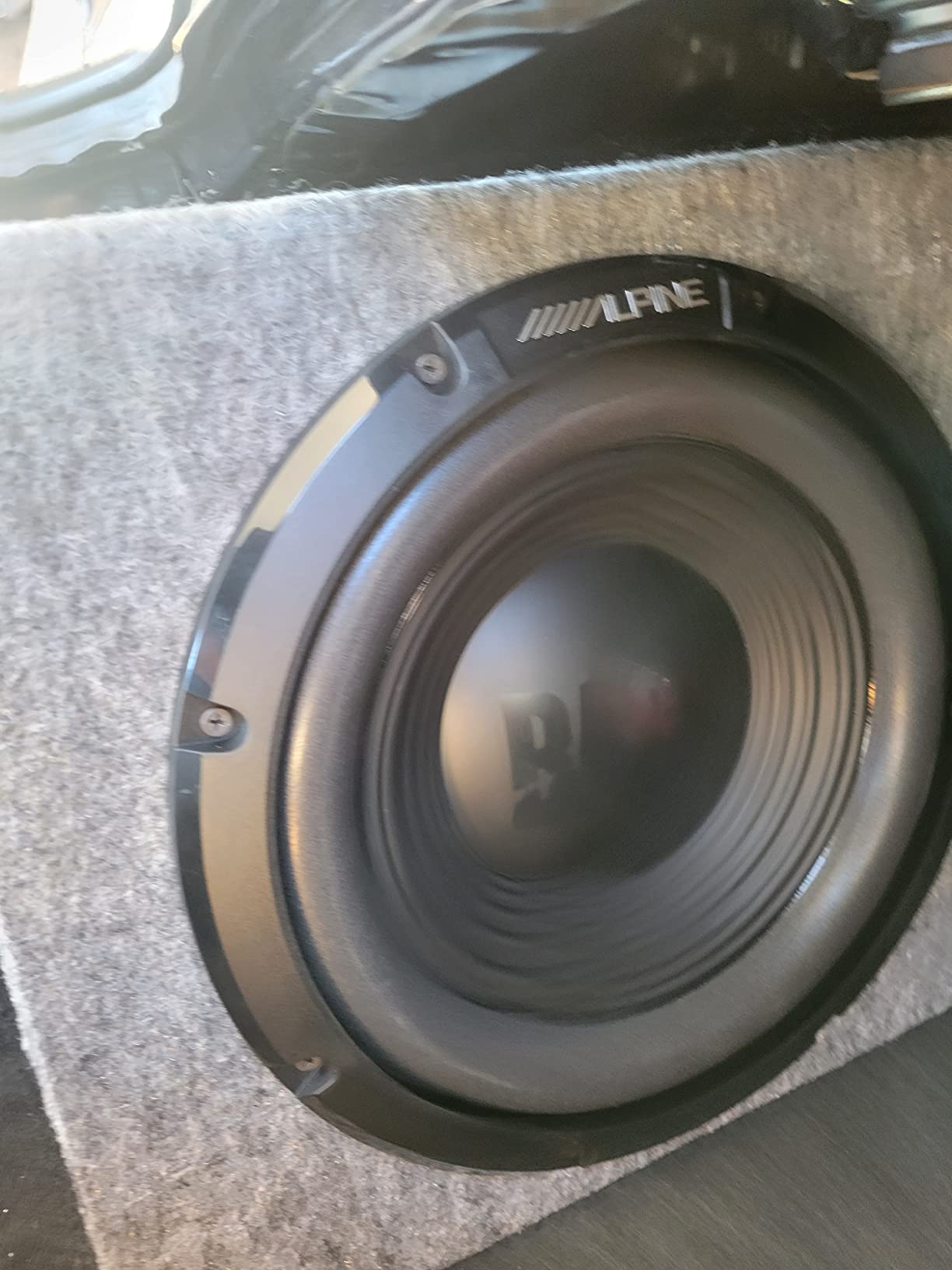 Alpine W12S4 12-inch Single 4 Ohm Subwoofer customer photo 1
