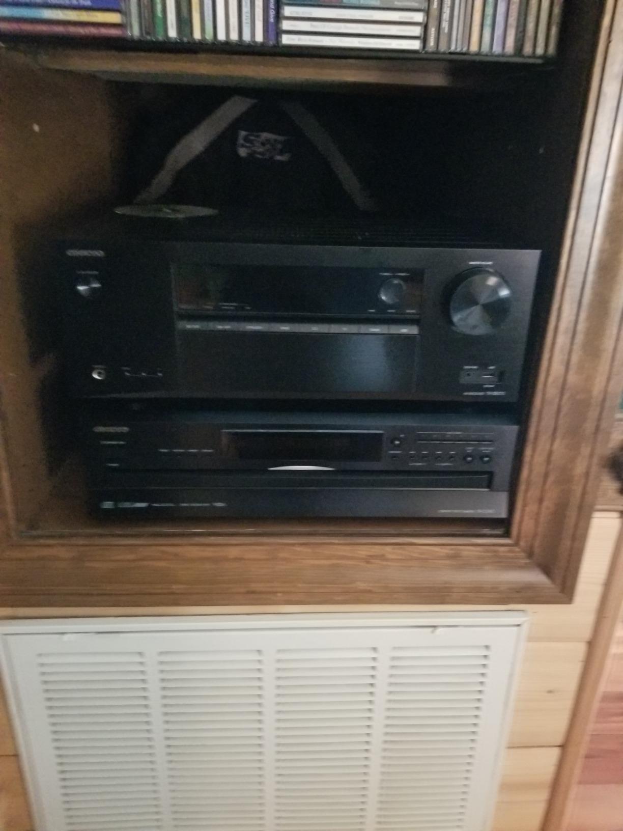 Onkyo TX-SR373 5.2 Channel A/V Receiver with Bluetooth customer photo 2