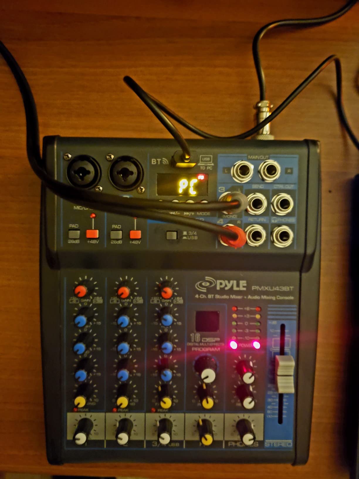 Pyle 4 Channel Audio Mixer with Bluetooth - DJ Sound Board Controller - USB Computer Input - Built-in MP3 Player - 48V Phantom Power - 3 Band EQ - 16-Bit DSP FX - Band, Studio Ready - PMXU43BT customer photo 1