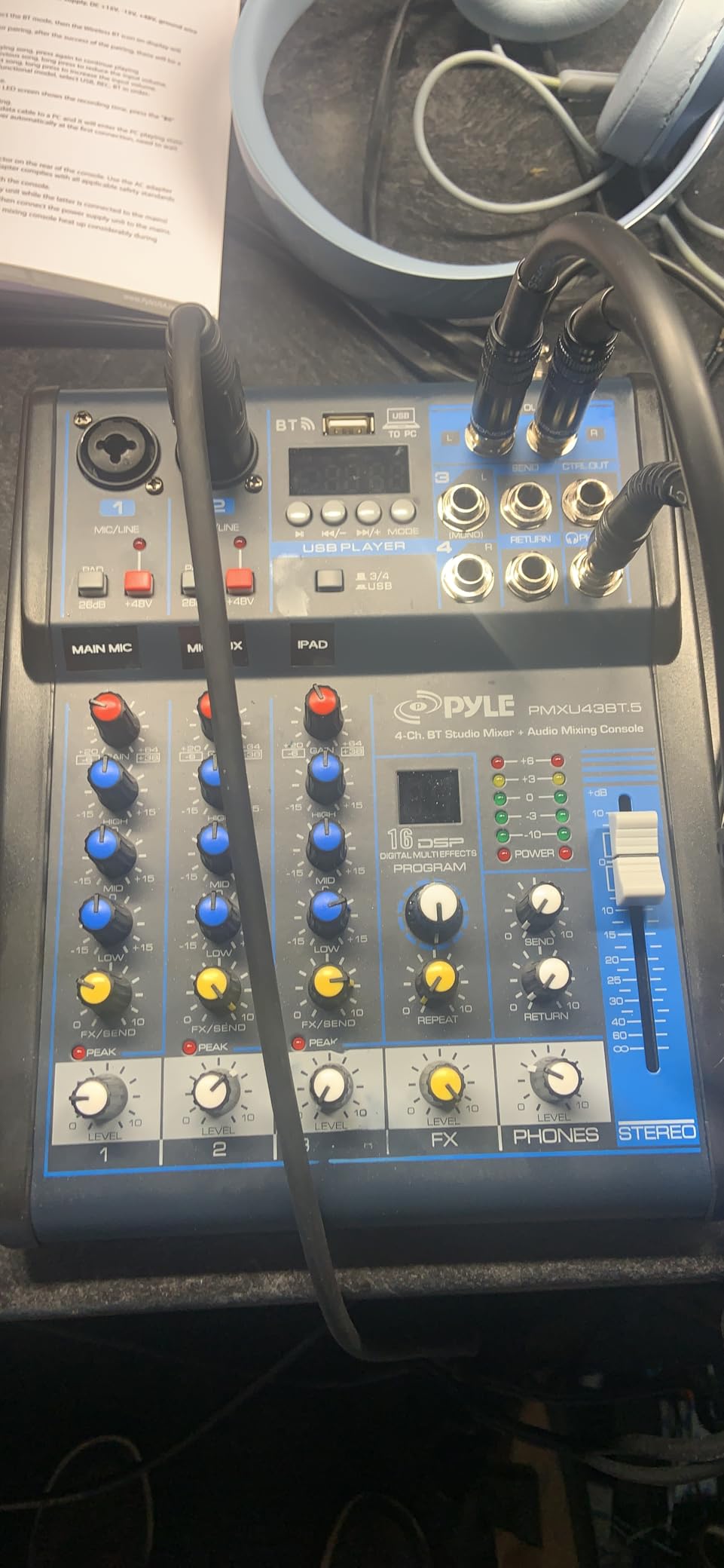 Pyle 4 Channel Audio Mixer with Bluetooth - DJ Sound Board Controller - USB Computer Input - Built-in MP3 Player - 48V Phantom Power - 3 Band EQ - 16-Bit DSP FX - Band, Studio Ready - PMXU43BT customer photo 2