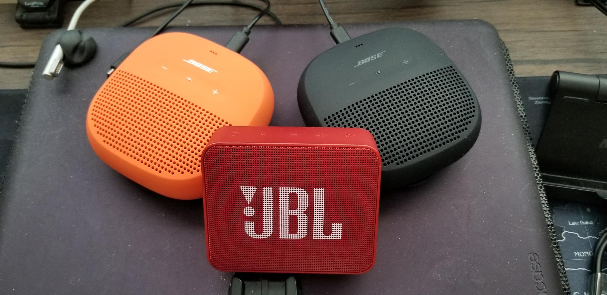 Bose SoundLink Micro: Small Portable Bluetooth Speaker (Waterproof), Midnight Blue customer photo 2
