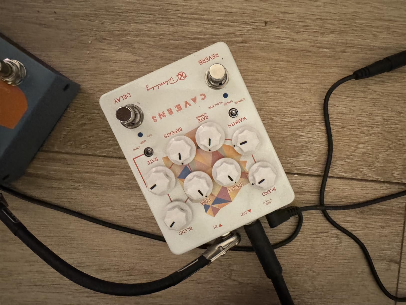 Keeley Caverns V2 Reverb and Delay Pedal, White (KCav2) customer photo 2