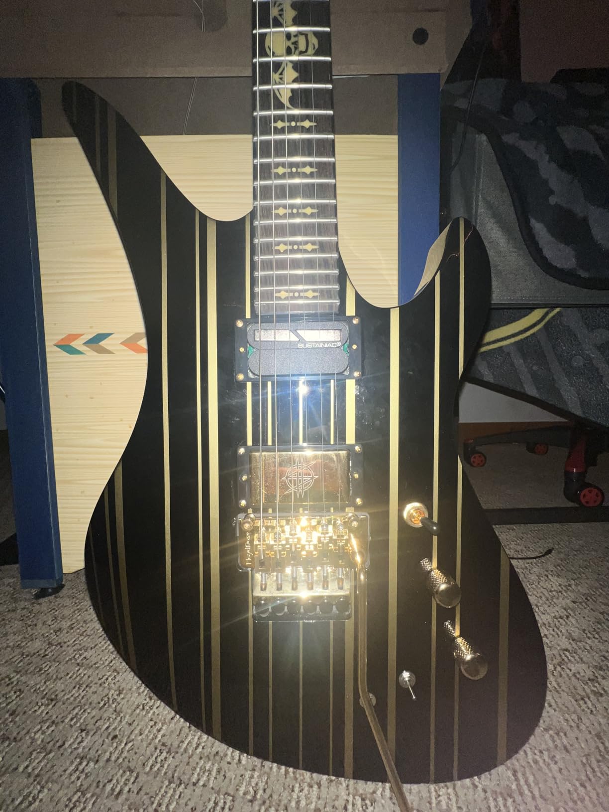 Schecter Synyster Gates Custom-S - Black with Gold Stripes customer photo 1