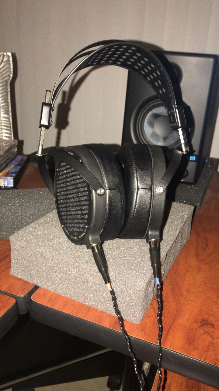 Audeze LCD-2 Classic Over Ear Open Back Headphone with New Suspension Headband customer photo 1