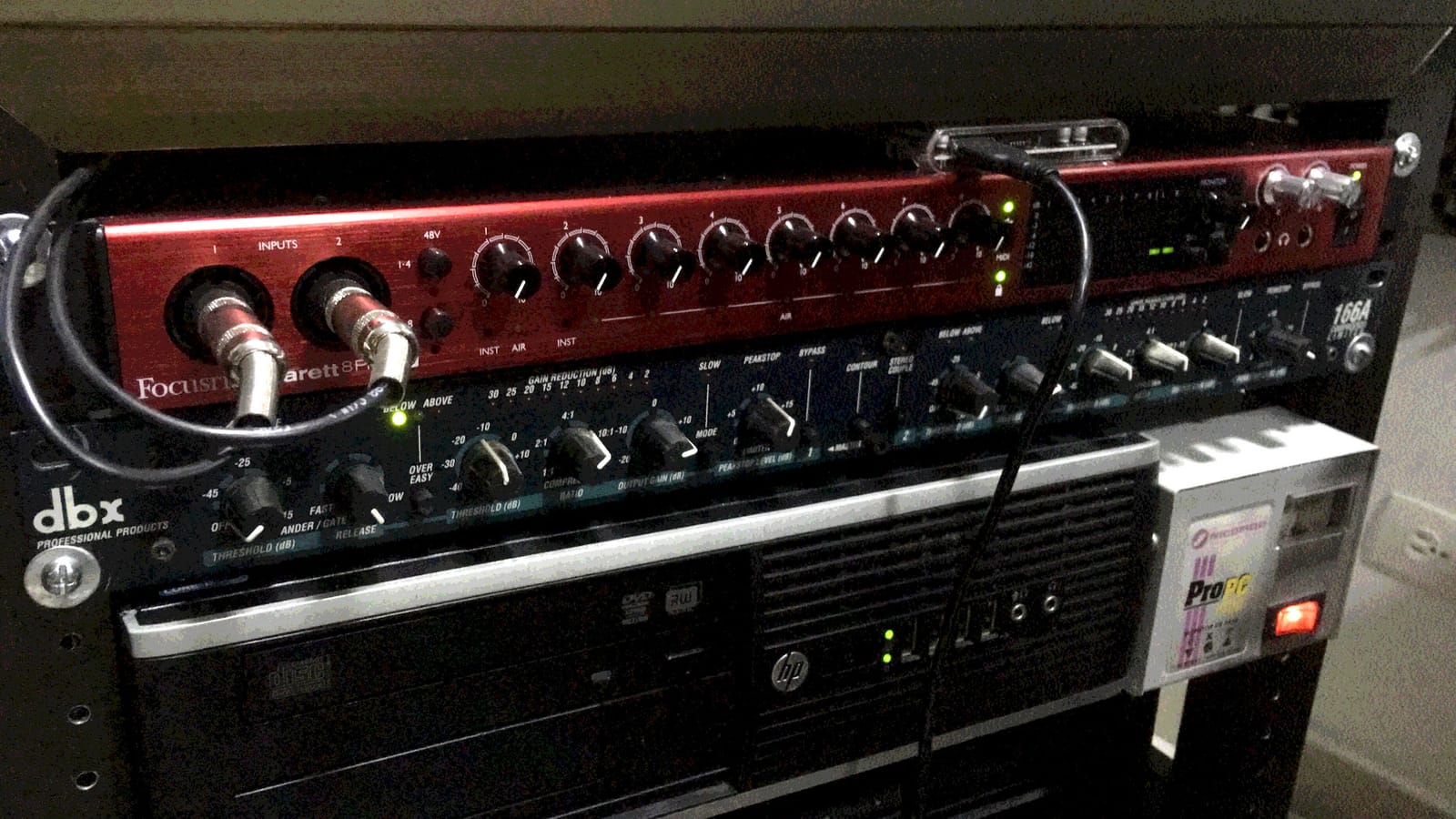 Focusrite Clarett 8Pre USB 18-In/20-Out Audio Interface, Red (AMS-CLARETT-8PRE-USB) customer photo 1
