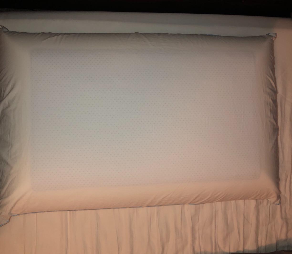 Tempur-Pedic TEMPUR-Cloud Dual Cooling Pillow, Queen, White customer photo 2