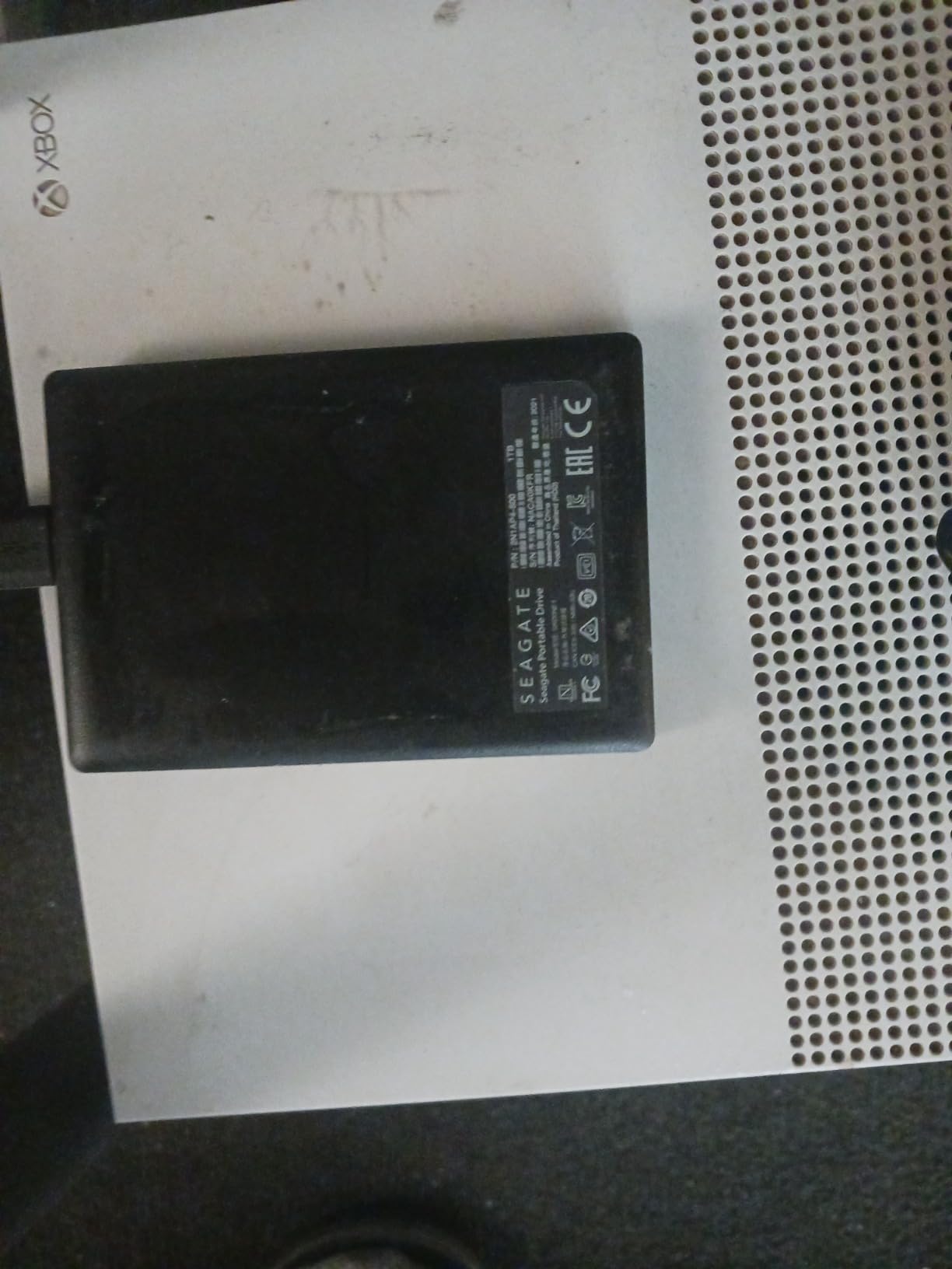 Seagate 2TB Portable Hard Drive | USB 3.0 (STGX2000400) customer photo 2