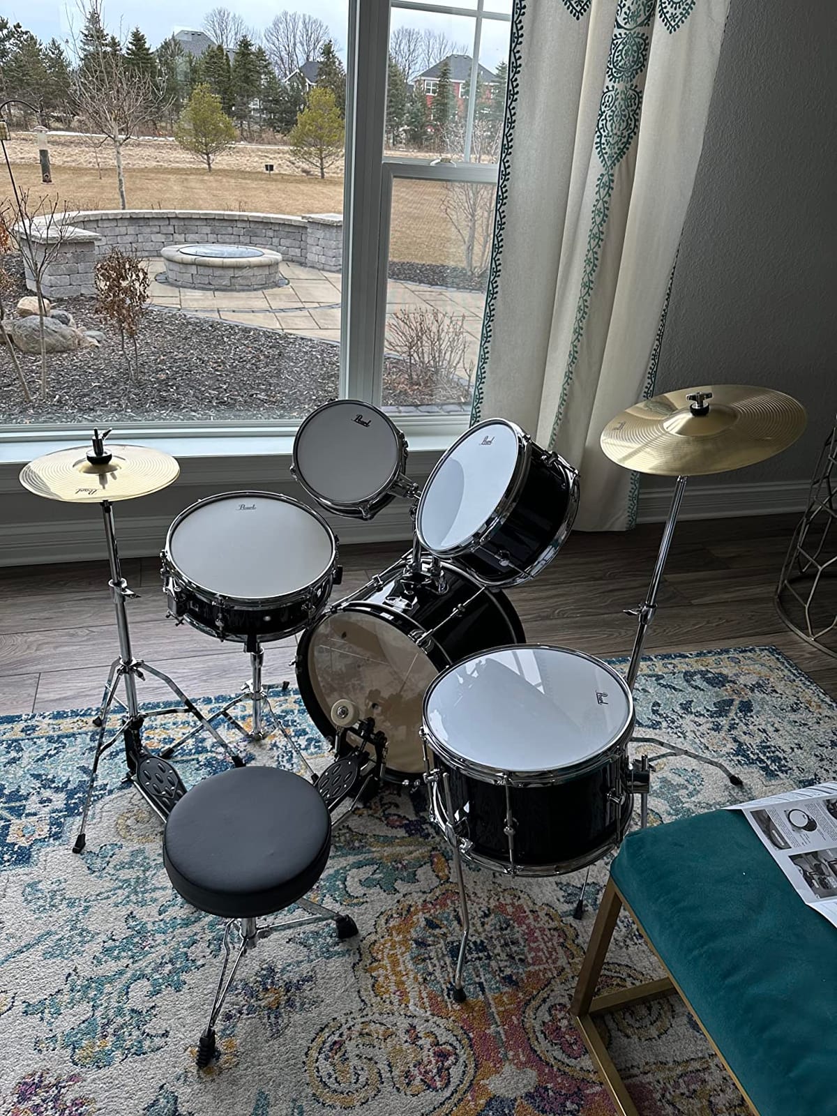 Pearl Roadshow Jr. 5 Piece Drum Set with Hardware and Cymbals, Gindstone Sparkle (RSJ465C/C708) customer photo 1
