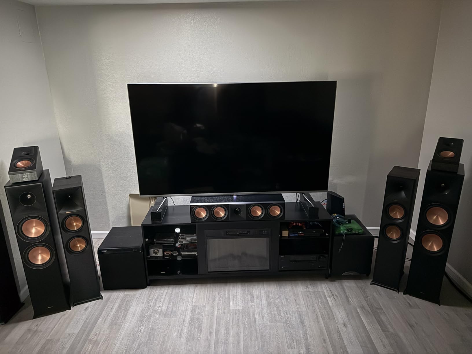 Klipsch RP-500SA Reference Premiere Dolby Atmos Surround Sound Speakers - Pair (Ebony) customer photo 2