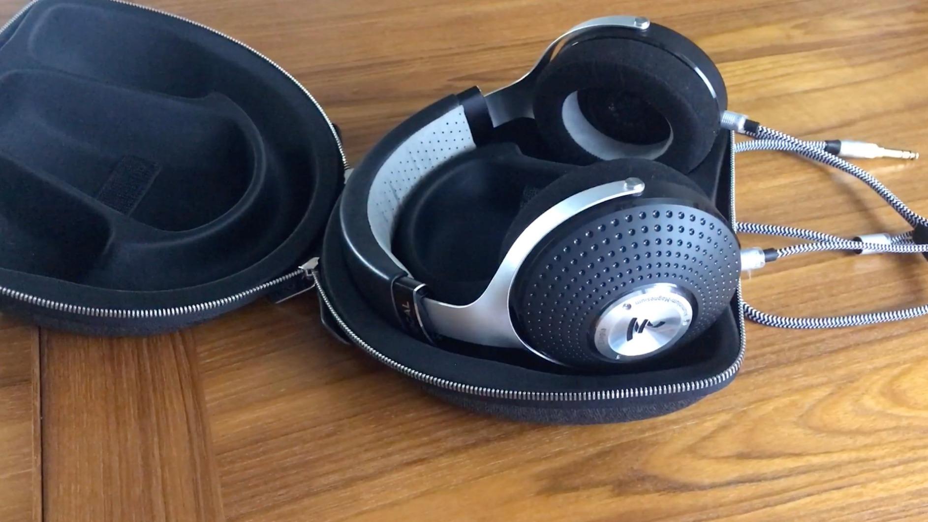 Focal Elegia High-Fidelity Closed-Back Circum-Aural Headphones customer photo 2