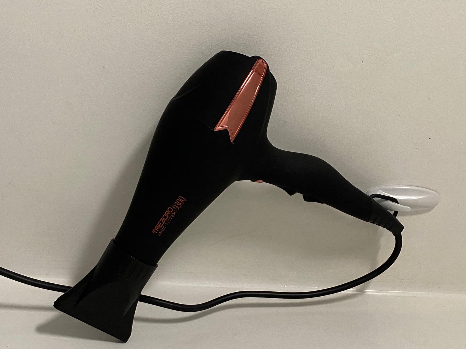 TREZORO Professional Hair Dryer with 2 Concentrator Nozzles, 2000W, Black customer photo 1