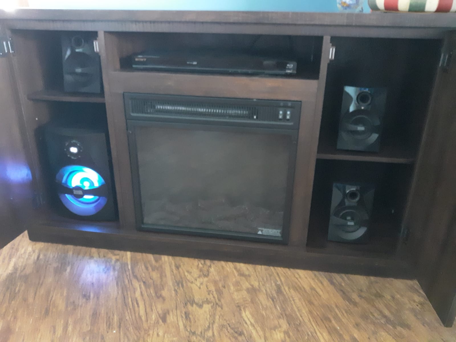 Goldwood Bluetooth 5.1 Surround Sound Home Theater Speaker System with LED Display, FM Tuner, USB/SD Inputs - 6-Piece Set with Remote Control, Black customer photo 1