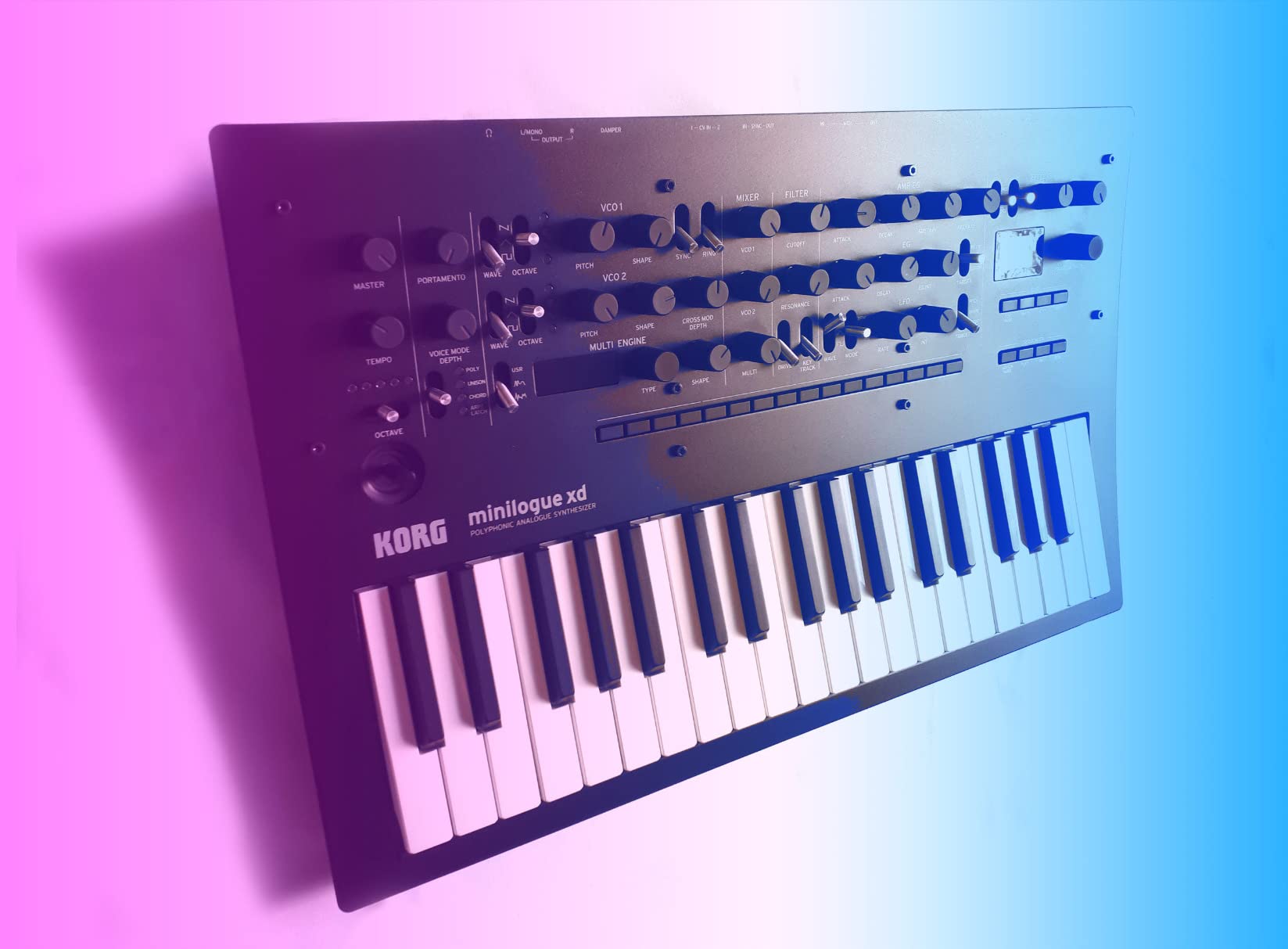 Korg minilogue xd 37-key Polyphonic Analog Synththesizer w/ 16-step Sequencer, 4 Voices and OLED Oscilloscope (MINILOGUEXD) customer photo 1