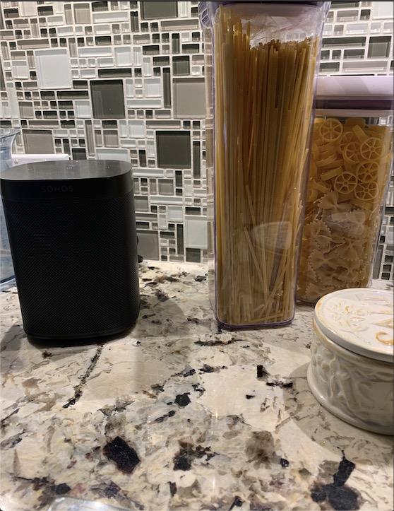 Sonos One (2019) - White customer photo 1