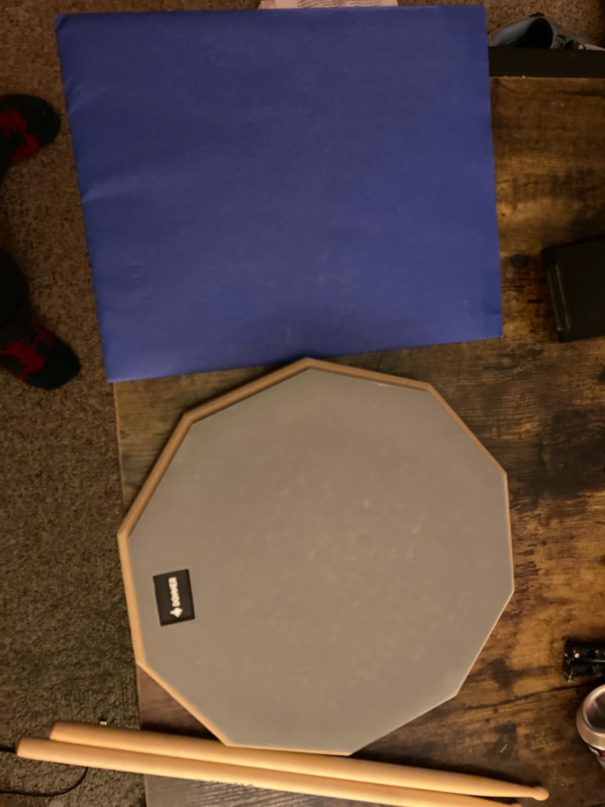 Donner 12 Inches Drum Practice Pad Silent Drum Pad Set Blue 2-Sided With Drum Sticks customer photo 1