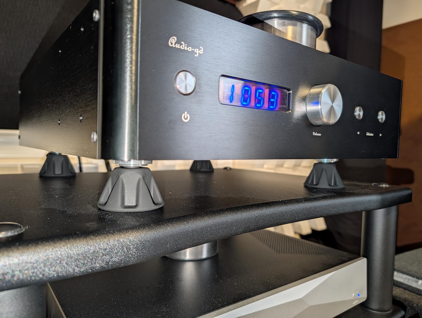 Speaker Isolation Feet – 4-Pack 1.5