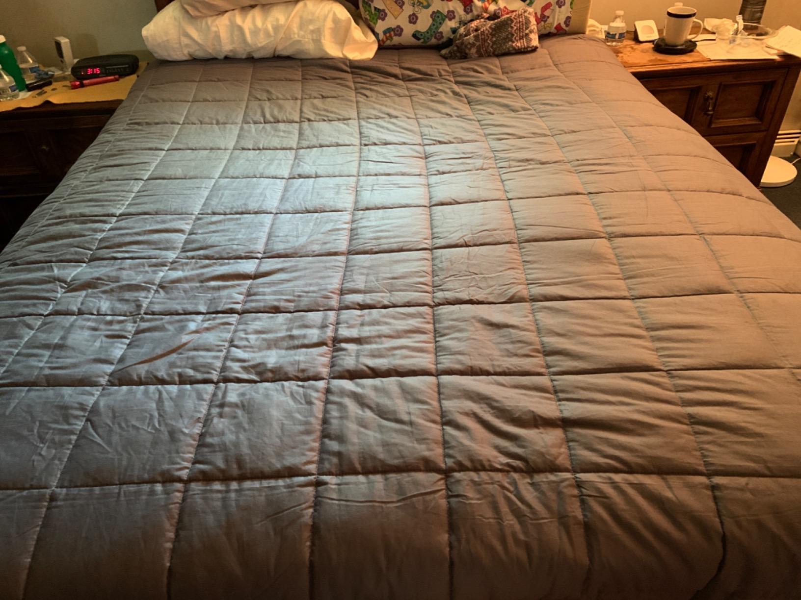 RelaxBlanket Kids Weighted Blanket | 40''x60'',5lbs | for Child Between 40-70 lbs | Premium Cotton Material with Glass Beads | Dark Grey customer photo 2
