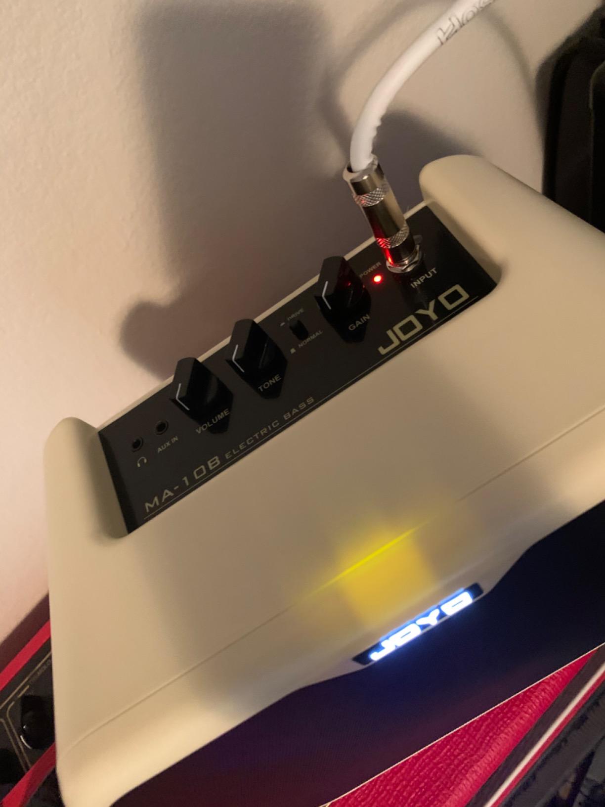 JOYO 10W Mini Bass Amp Bass Guitar Practice Amp Combo Bass Amplifier Portable Small Battery Powered Bass Amp Dual Channel (MA-10B) customer photo 1