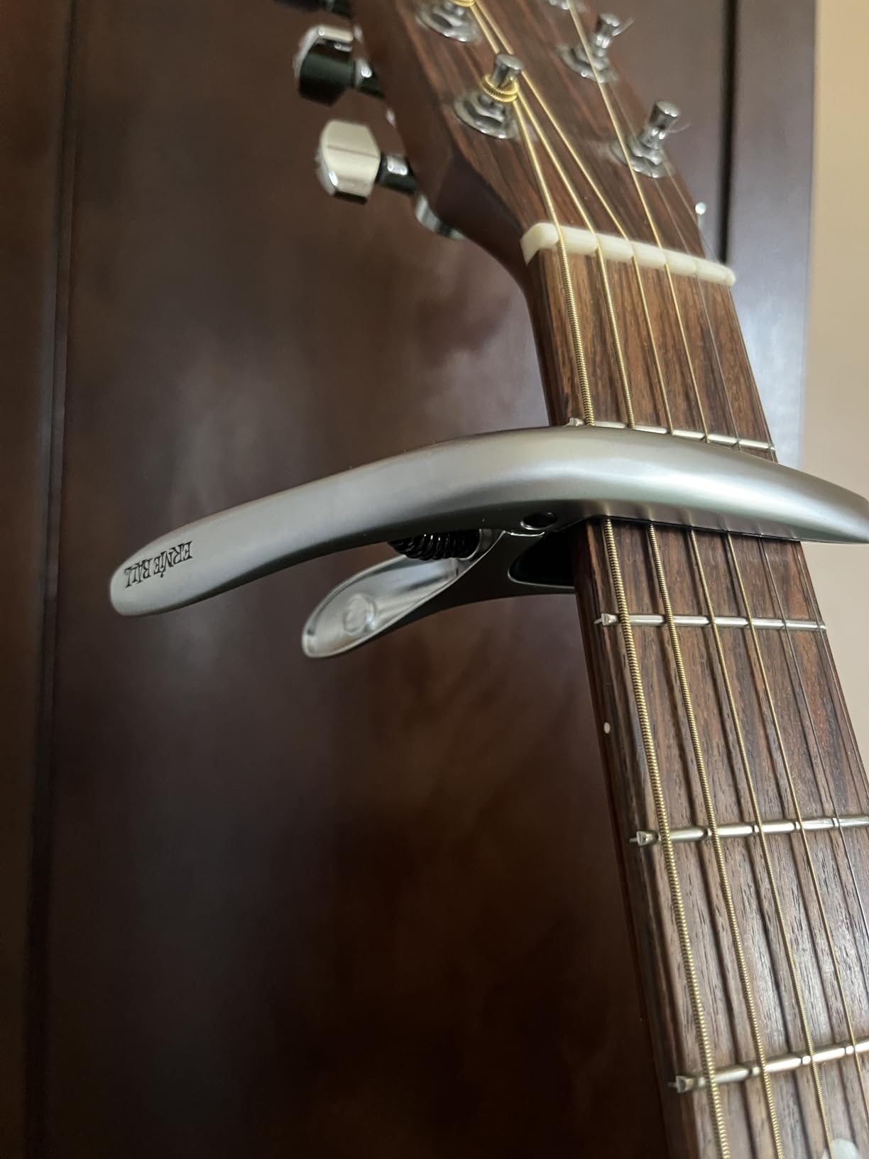 Ernie Ball Axis Dual Radius Capo, Black Satin (P09600) customer photo 2