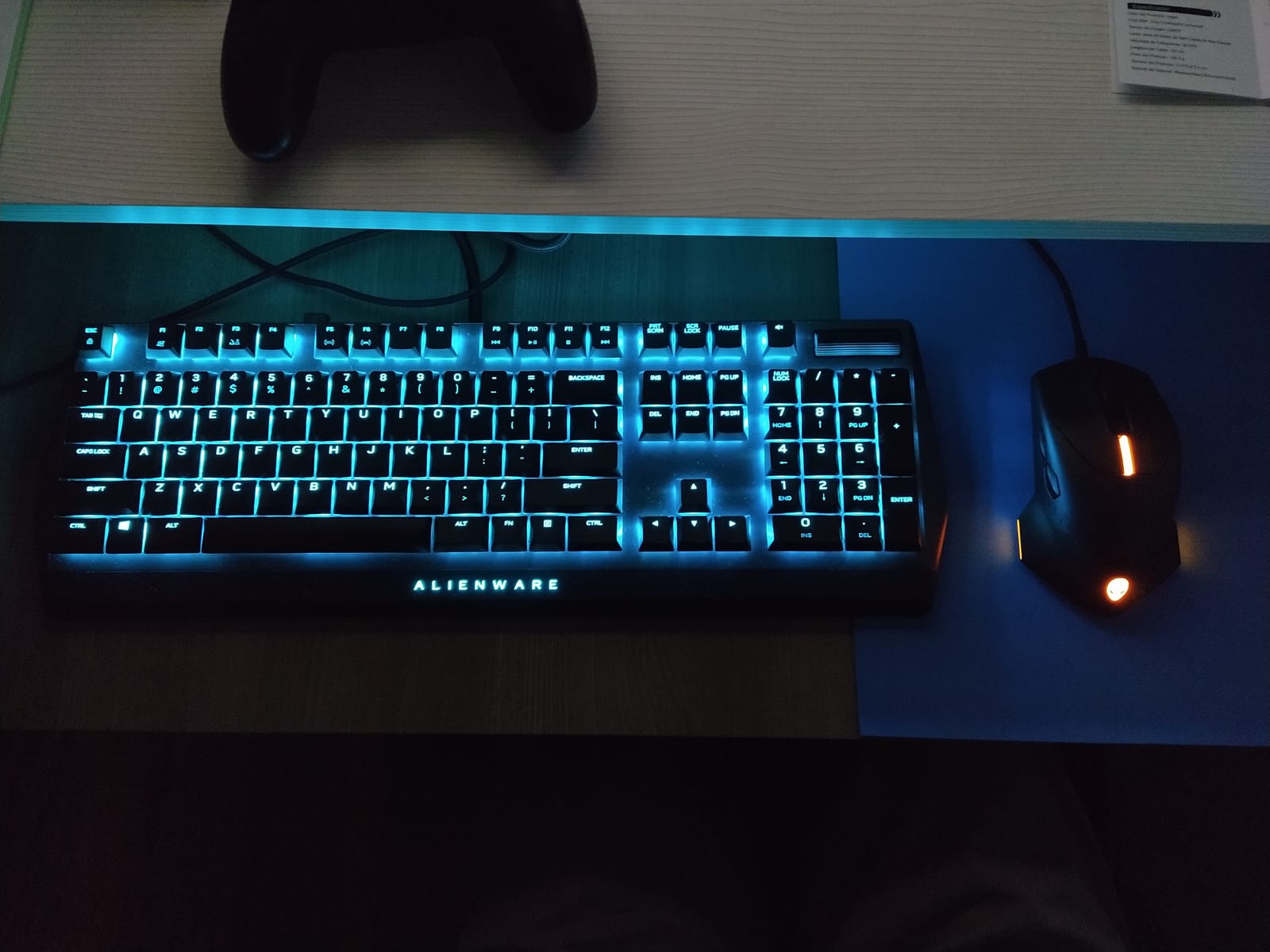 Alienware Low-Profile RGB Gaming Keyboard AW510K, AlienFx Per Key RGB LED Color Backlighting, Media CONTROLS & USB Passthrough, Cherry MX Low Profile Red Switches customer photo 1