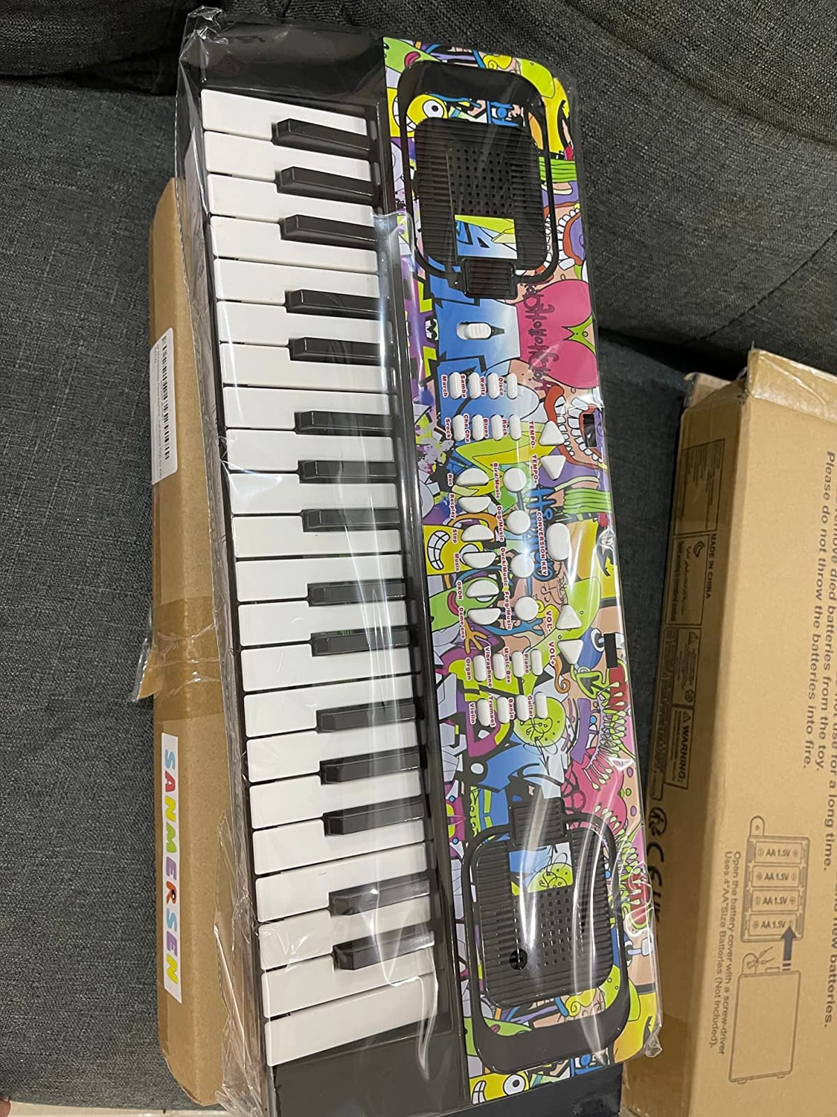 Kids Keyboard Piano, 37 Keys Electric Piano with Music Stand, Microphone customer photo 2