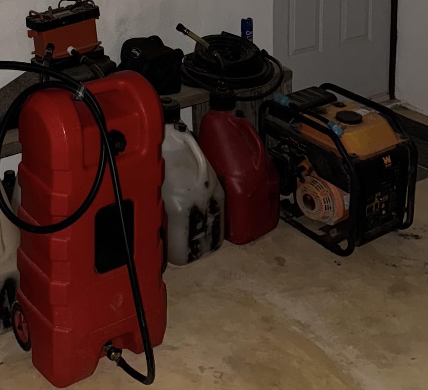 WEN GN400i RV-Ready 4000-Watt Open Frame Inverter Generator, CARB Compliant, Black/orange customer photo 2