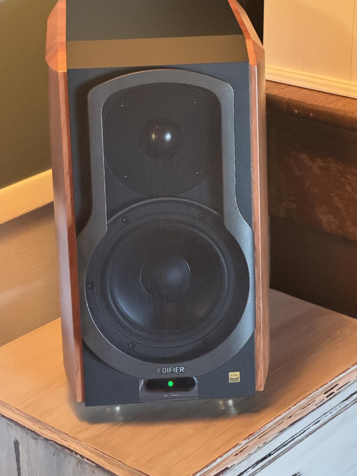 Edifier S1000MKII Audiophile Active Bookshelf 2.0 Speakers - 120w Speakers Bluetooth 5.0 with aptX HD - Optical Input - S1000MK2 Powered Near-Field Monitor Speaker with Class D Amp customer photo 1