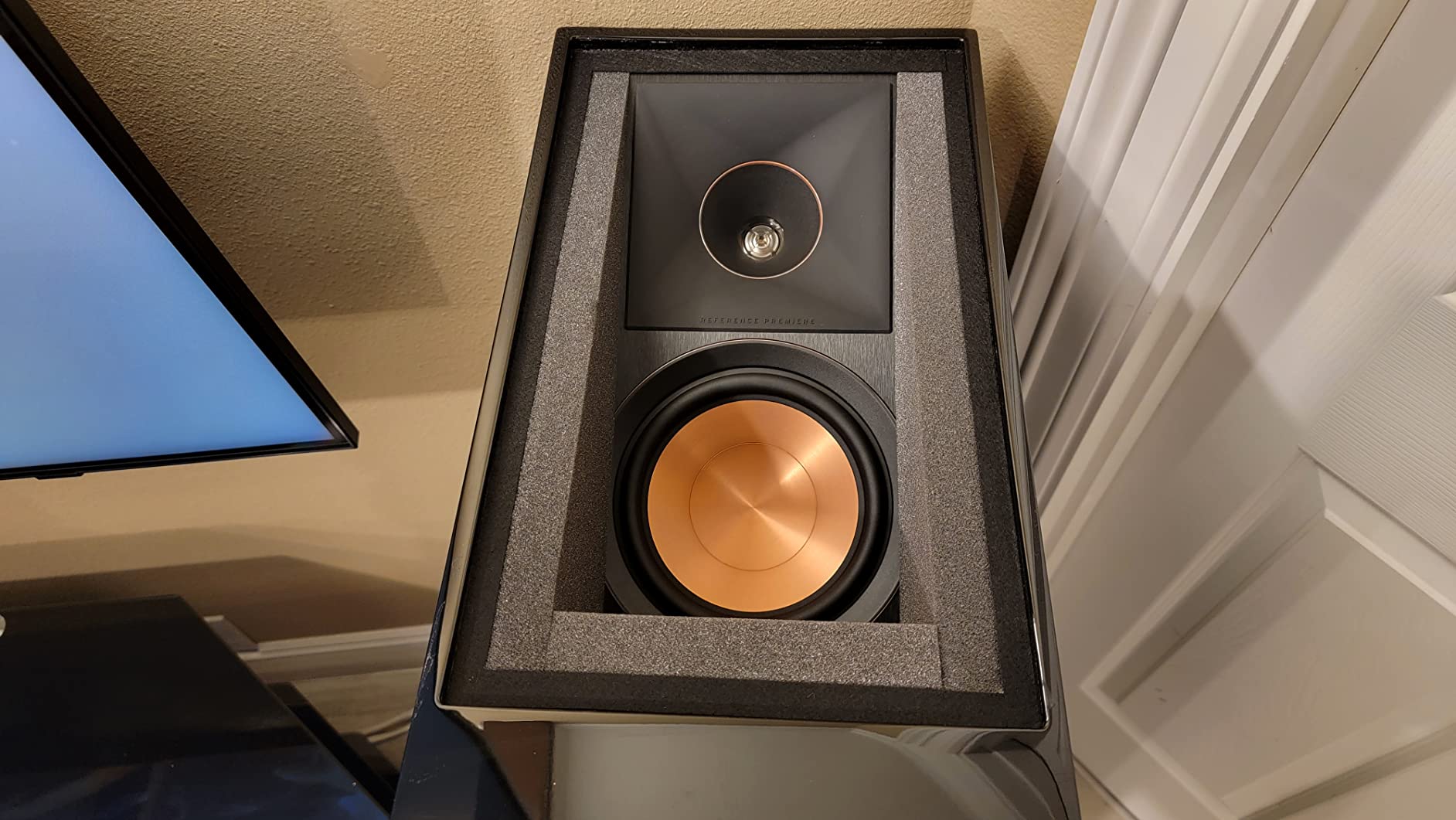 Klipsch Reference Premiere RP-8060FA Floorstanding, Dolby Atmos Speaker in Piano Black customer photo 2