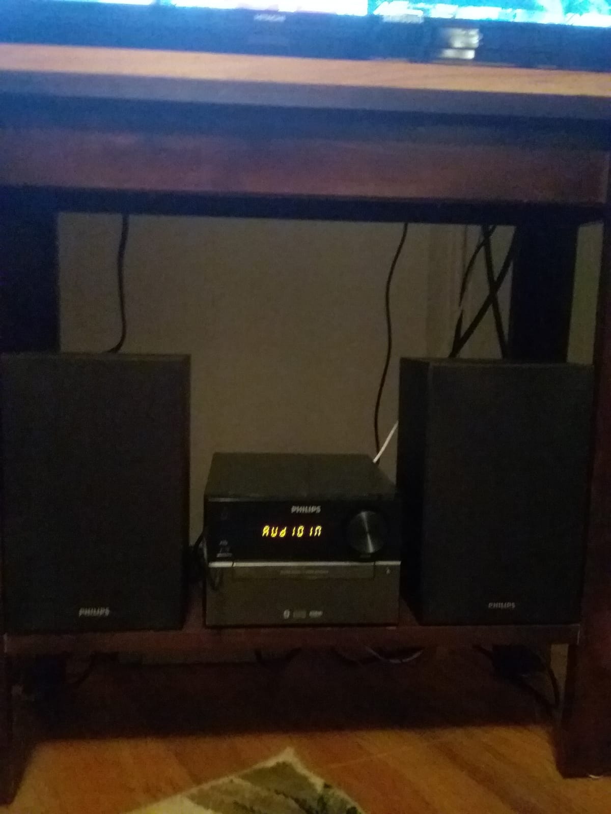 Philips Bluetooth Stereo System for Home with CD Player for Home, Wireless Streaming, MP3, USB, Audio in, FM Radio, 18W, Micro Music Sound System customer photo 1