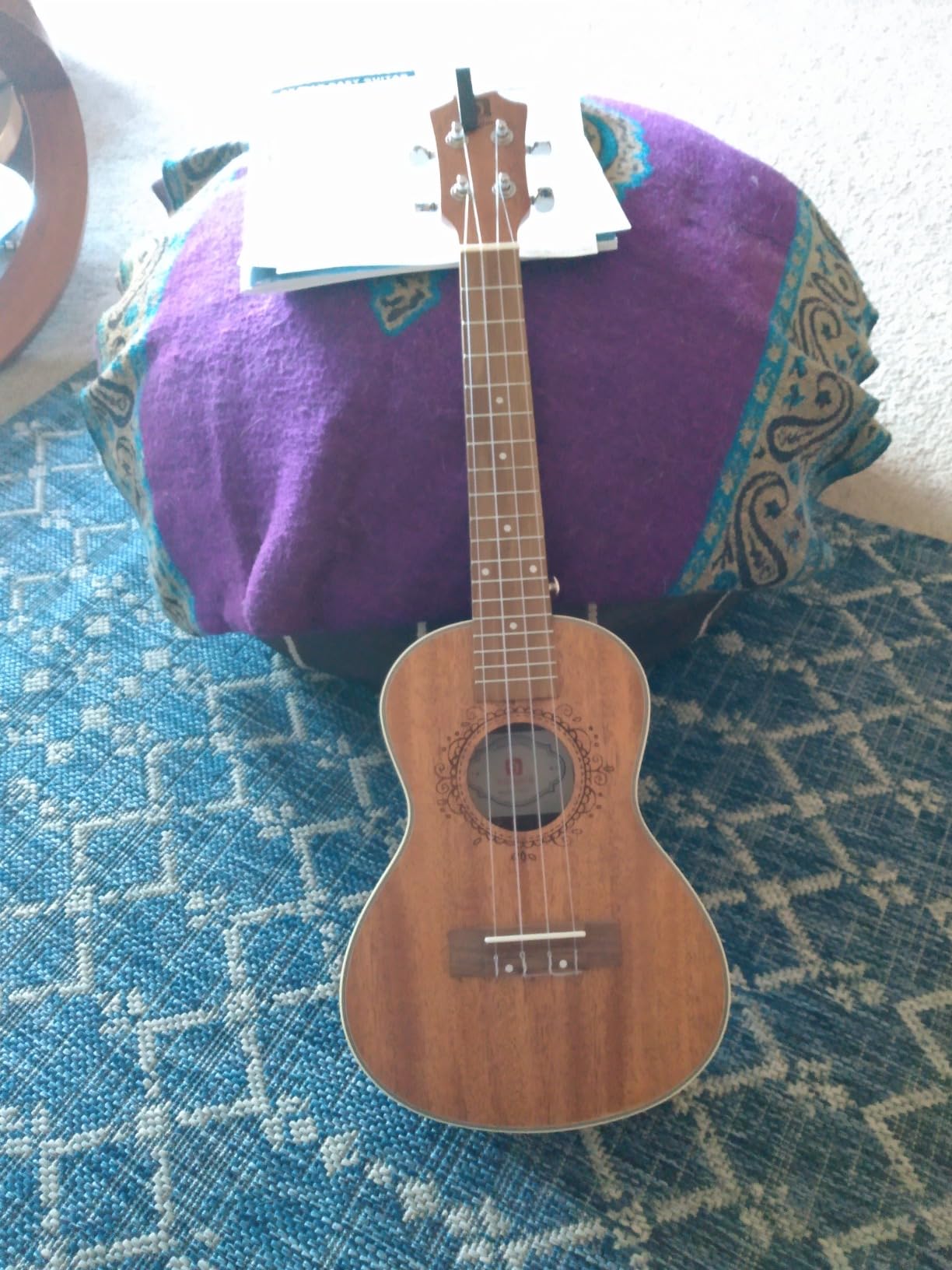 Ukulele Concert Mahogany Bundle 23 inch Ukelele for Beginners Adults Professional Four String Wooden Hawaiian Starter Uke Kit, by Vangoa customer photo 1