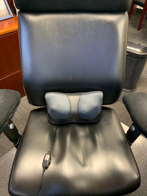 VIKTOR JURGEN Shiatsu Back Massager with Heat for Pain Relief, Gray customer photo 2