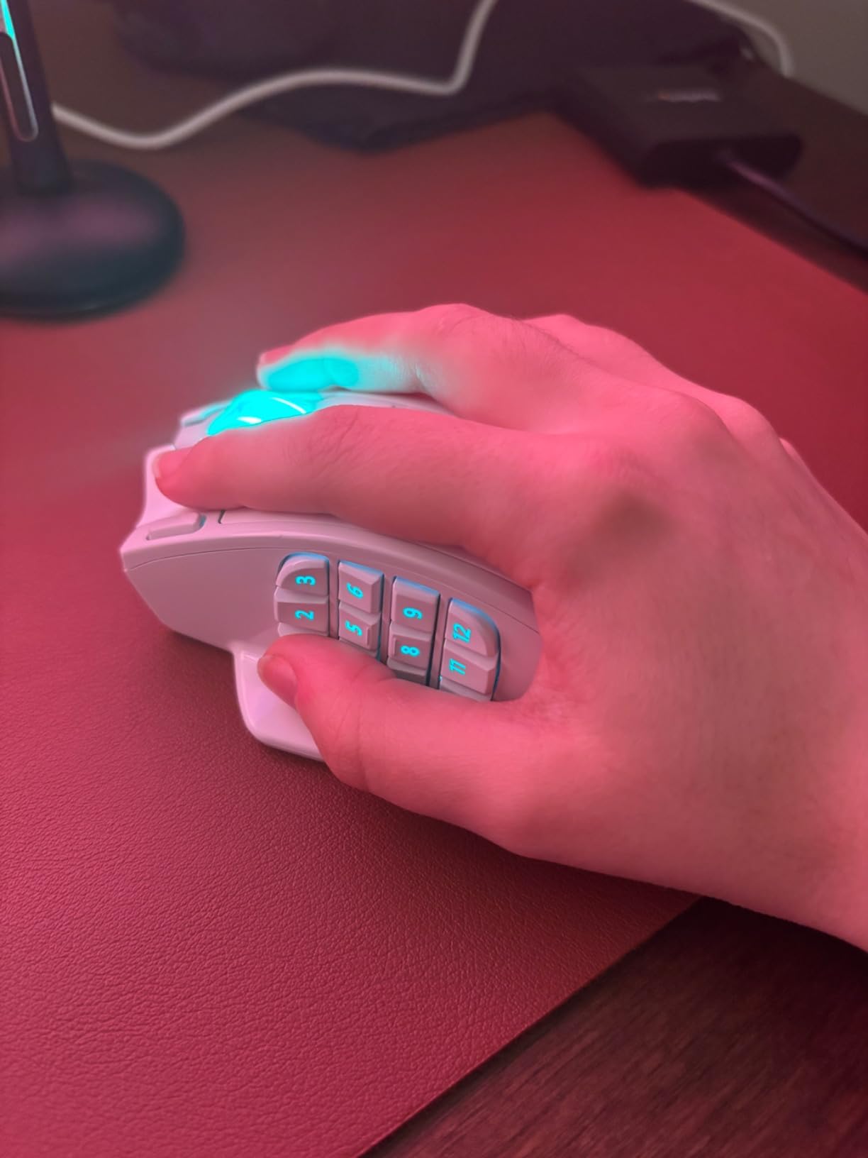 Redragon M913 Wireless RGB MMO Gaming Mouse 16000 DPI Remapping Keys customer photo 2