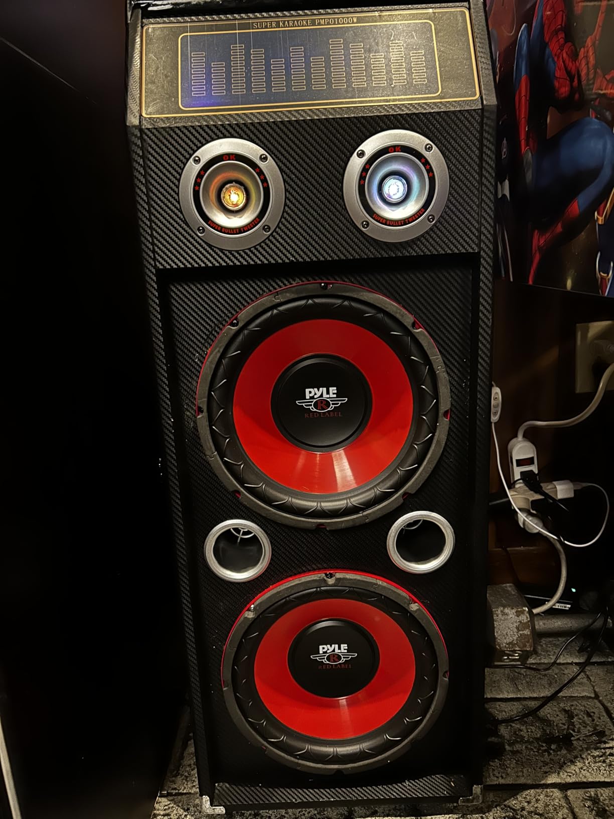Pyle Portable Bluetooth PA Speaker System-600W Rechargeable Indoor/Outdoor Bluetooth Speaker Portable System w/Dual 8” Subwoofer 1”Tweeter, Microphone in, Party Lights, USB,Radio, Remote-PPHP2835B customer photo 2
