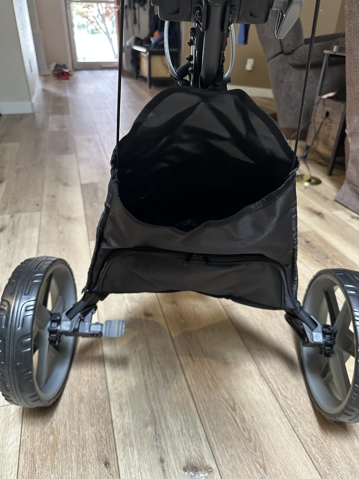 KVV 3 Wheel 360 Rotating Front Wheel Golf Push Cart Open and Close in ONE Second-Free Umbrella Holder Included customer photo 1