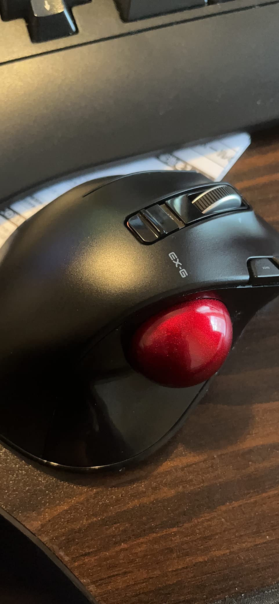 ELECOM EX-G Left Handed Thumb Control Trackball Mouse Wireless M-XT4DRBK-G customer photo 1
